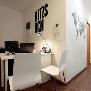 hostal-nitzs-bcn.catalonia-hotels.com/